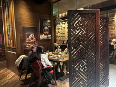 -恰餐厅及酒吧 CHAR Bar & Grill (北京丽都皇冠假日店)