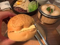 法国总统菠萝油-来龙里 精致 东南亚餐室(万象城店)