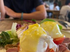 -Common Table · Brunch & Coffee