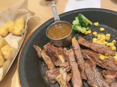 -菲滋意式餐厅(加州阳光二店)