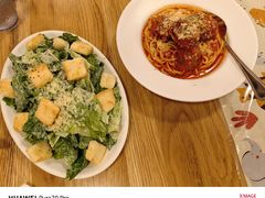 -城市大道红炉披萨烘焙坊