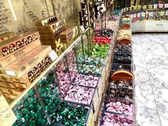 -VENCHI 闻绮(北京国贸商城店)