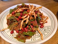 -云海肴·汽锅鸡·云南菜(天山百盛优客店)