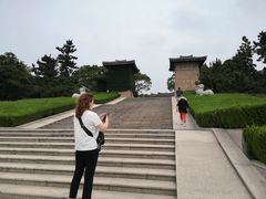 -汉陵苑