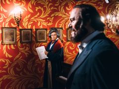 -曼谷杜莎夫人蜡像馆