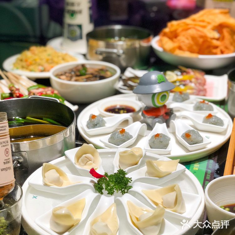 重庆首家绿色火锅｜鲜椒柠檬🍋锅底太绝了‼️