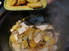 -袁小二大东北铁锅炖(吉祥村总部)