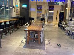 -巴黎贝甜(大宁国际商业广场店)