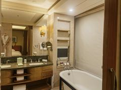 -深圳星河丽思卡尔顿酒店