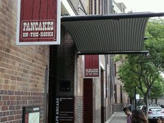 -Pancakes on the rocks(Darling Harbour)