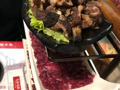 -左庭右院鲜牛肉火锅(金山万达店)