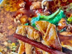 辣肉大肠双拼面-沪西老弄堂面馆(定西路店)