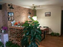 -忘忧草融合私房菜(红鼎国际店)