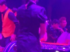 -MEGA PARTY CLUB