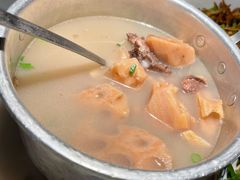 龙骨莲藕汤-农耕记·湖南土菜(海上世界店)