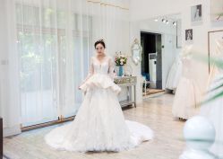 点击看大图 -派丽莫Pellimo原创设计婚纱品牌