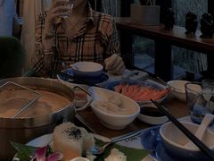 -樾餐厅泰式海鲜火锅(民歌湖店)