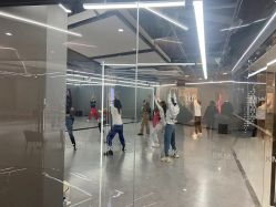 -5KM舞蹈街舞工作室