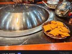 -袁小二大东北铁锅炖(吉祥村总部)