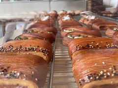 -VERIE BAKEHOUSE