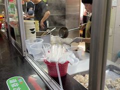 -周震馄饨