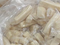 -锦明酸奶店新疆特产(斯大林西路四巷店)