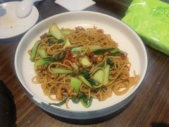 -民间瓦缸煨汤館(嵩山路店)