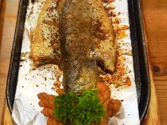 -老东镇啤酒屋海鲜加工·蒸汽海鲜·海鲜烧烤(台东店)