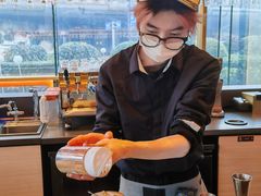 -星巴克臻选(上海合生汇1F店)