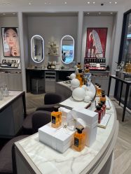 -法国娇兰精品店