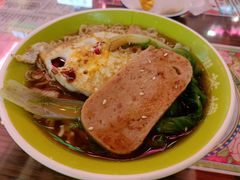 茶档招牌出前一丁-港嘢茶檔(古北1699广场店)