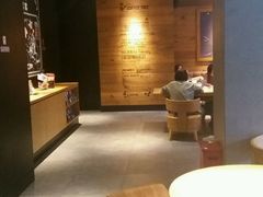 -星巴克(美丽华花园店)