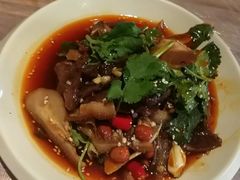 -巴厘龙虾·榜首油焖大虾(音乐学院·沿江酒馆店)
