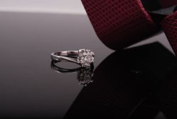 _DSC4957-威德钻石-克拉钻大本营(南京东路店)