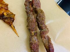 烤肥牛-兄弟联果木炭烤翅·50年家传鸡翅秘方