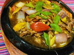 -香巴拉云南餐厅(华莱坞店)