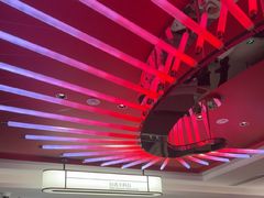 -海底捞火锅(杭州庆春路夜宵主题店)