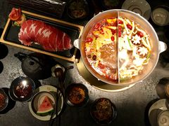 -湊湊火锅·茶憩(新中关购物中心店)