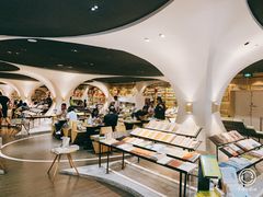 -钟书阁(珍园店)