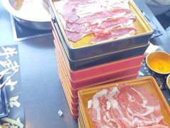 -牛武士寿喜烧·和牛火锅自助(全球首店)