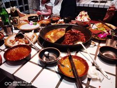-贰回巷火锅馆(钟楼店)