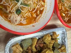 -二钢串叔麻辣烫(华龙大厦店)