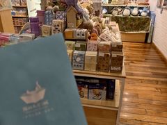 -猫的天空之城概念书店(景德镇陶溪川店)