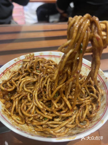 武汉吃的热干面是真的香啊