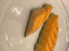 -忆江南·临江鱼馆