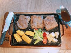 -必胜客(欧亚卖场店)