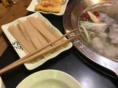 -大龙辣火锅·龙虾·烧烤(湖滨新天地店)