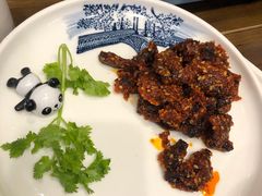 麻辣牛肉干-伊兰麒兰馨园·川菜·清真馆(339电视塔店)