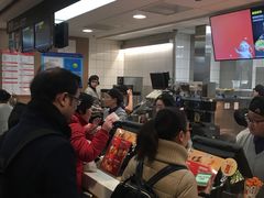 -麦当劳(轻轨曹杨路店)