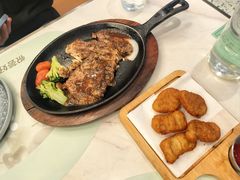 -悦荟牛排餐厅(萨尔图万达店)